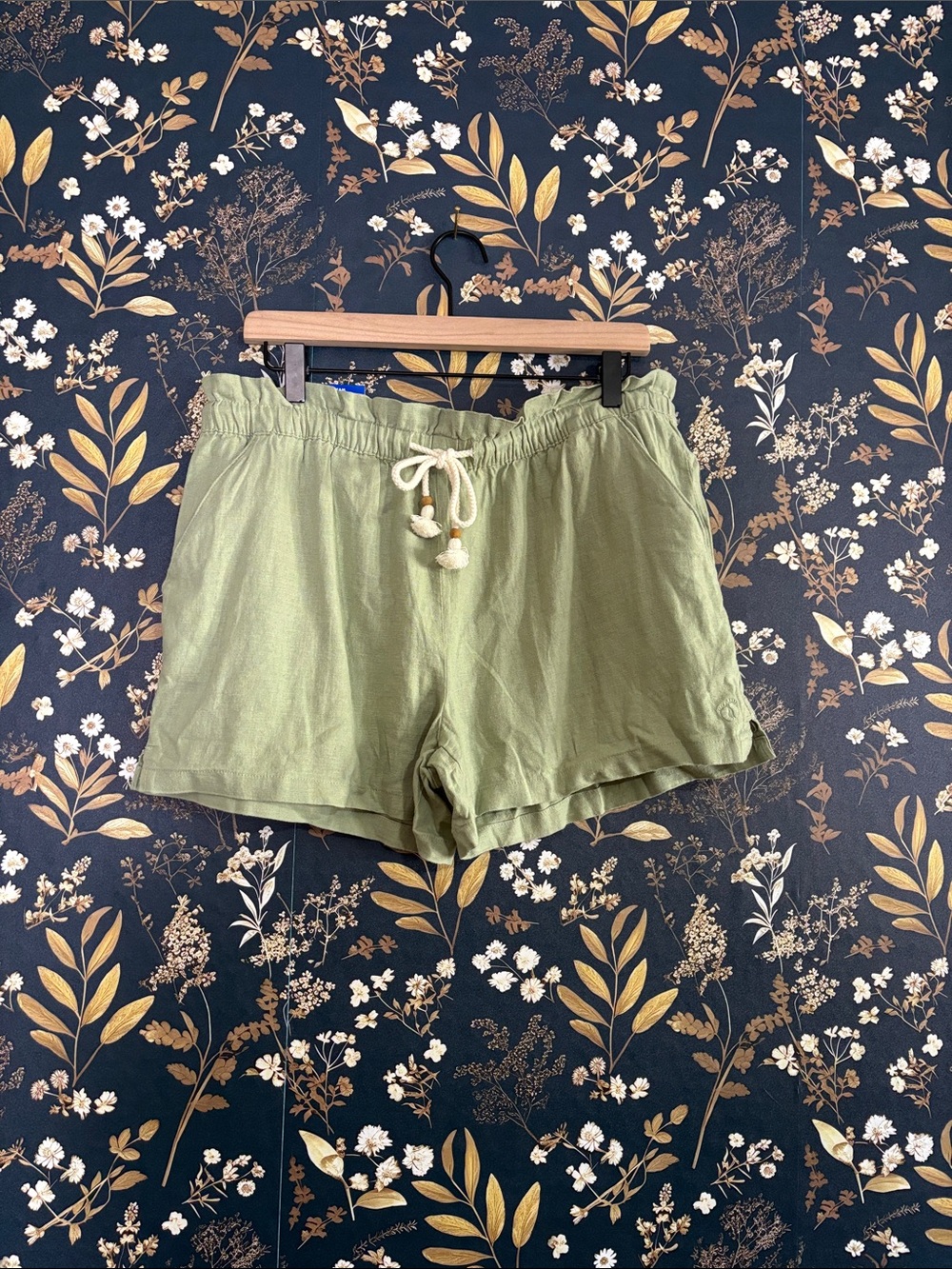 Hang Ten Olive Light Green High-Waist Drawstring Shorts Size L
